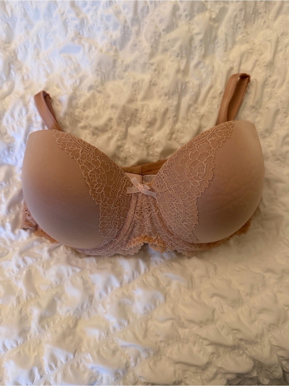 VICTORIA’S SECRET Dream Angel Bra 36DD